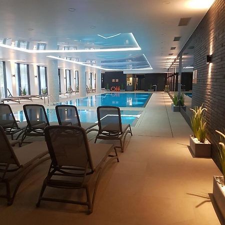 Apartament Baltyk Nadmorskie Tarasy Z Parkingiem Kolobrzeg Luaran gambar
