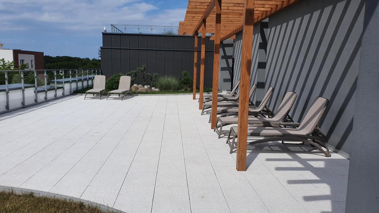 Apartament Baltyk Nadmorskie Tarasy Z Parkingiem Kolobrzeg Luaran gambar