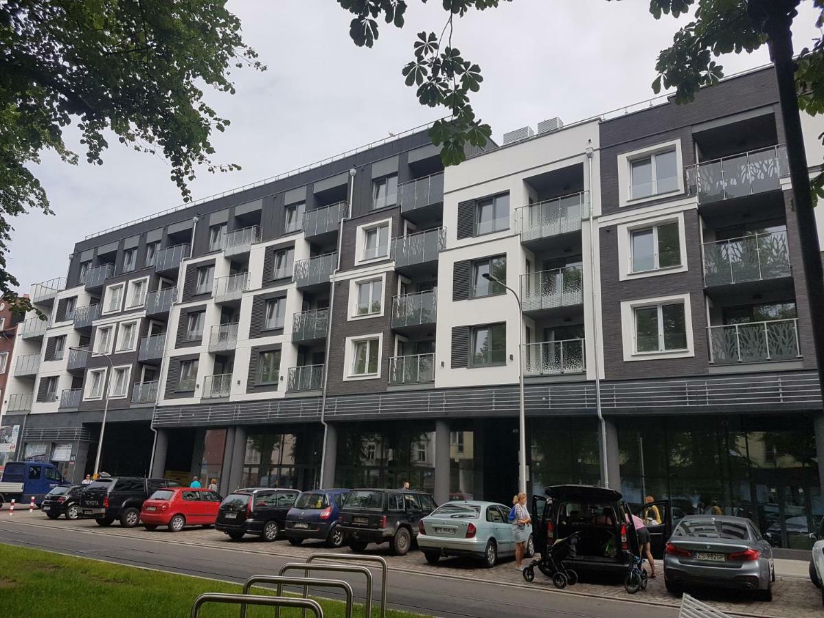 Apartament Baltyk Nadmorskie Tarasy Z Parkingiem Kolobrzeg Luaran gambar
