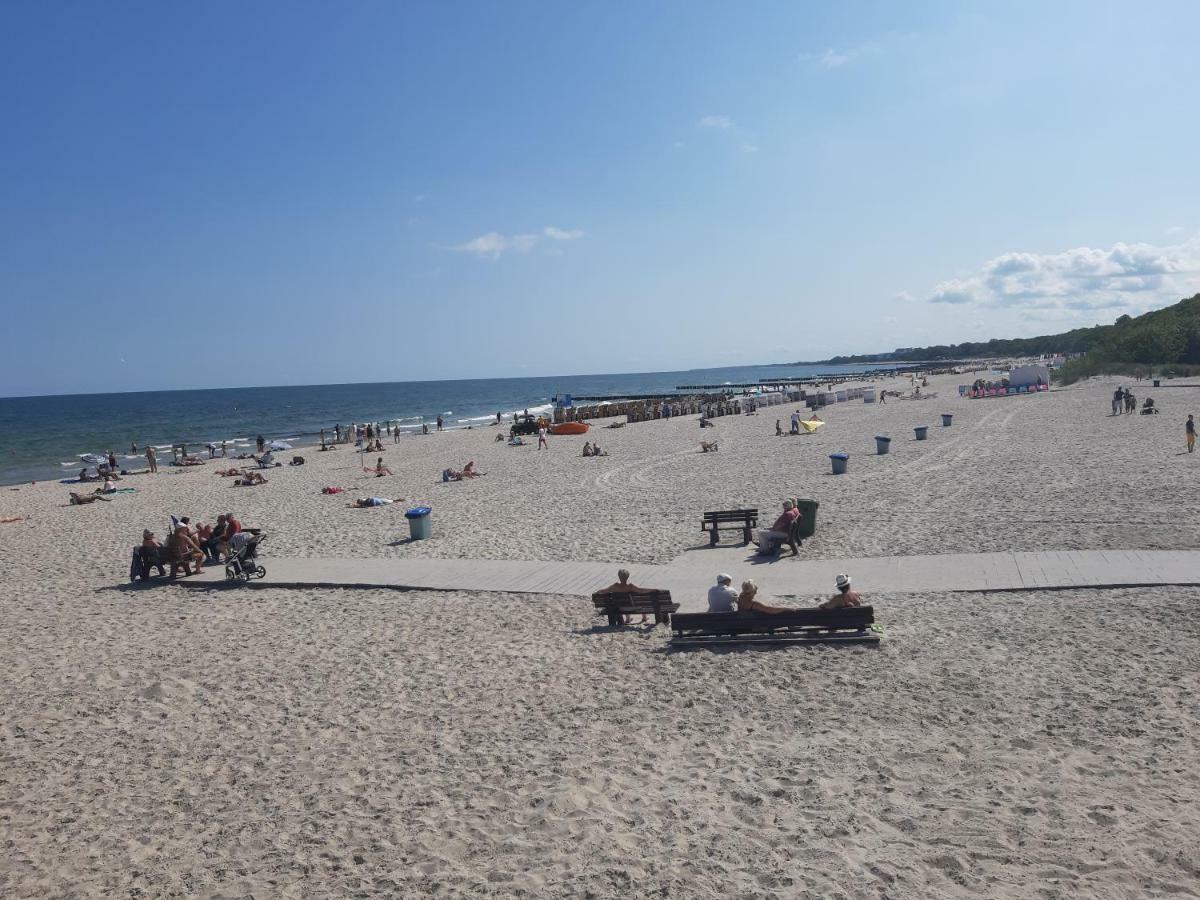 Apartament Baltyk Nadmorskie Tarasy Z Parkingiem Kolobrzeg Luaran gambar