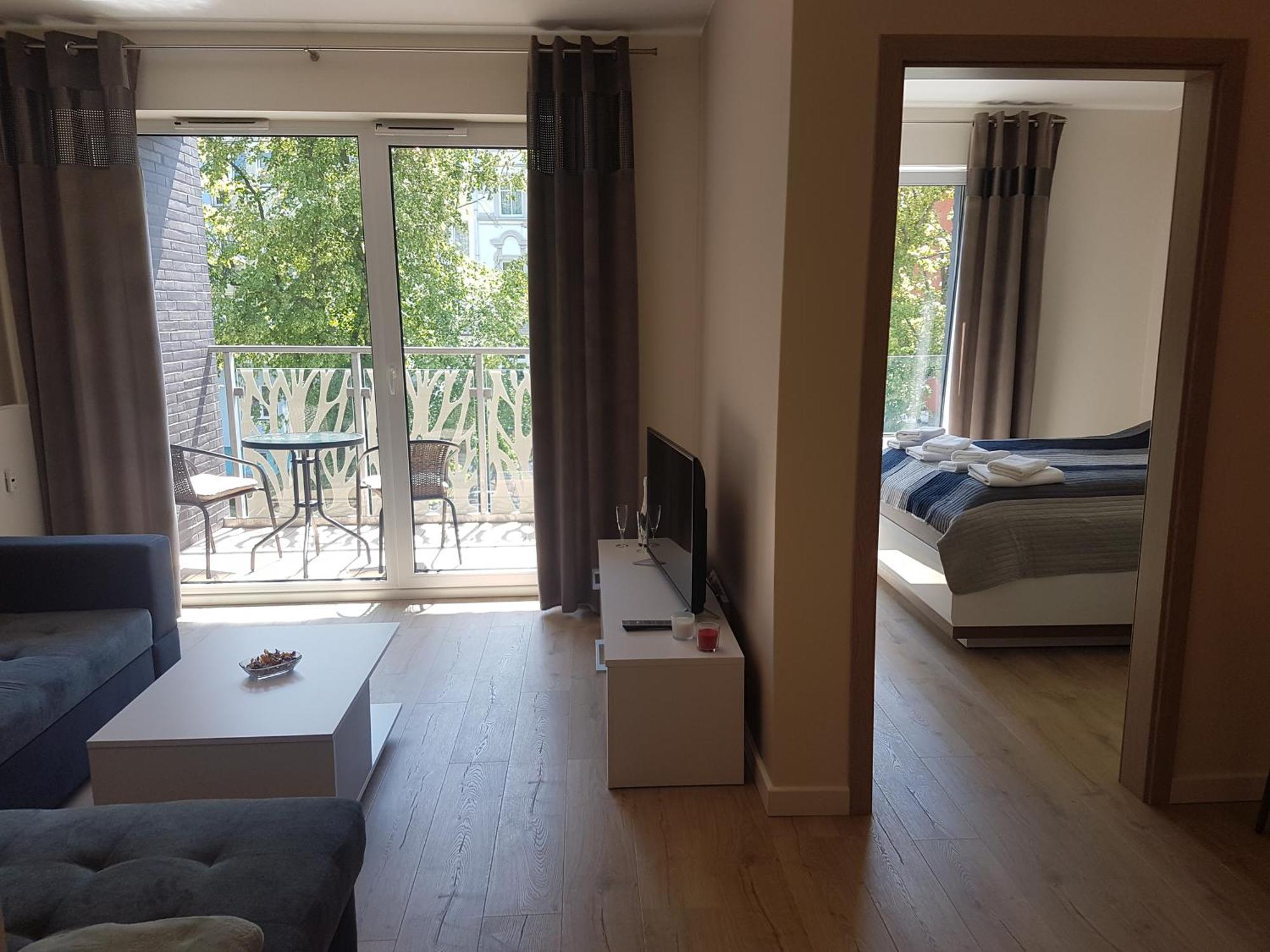 Apartament Baltyk Nadmorskie Tarasy Z Parkingiem Kolobrzeg Luaran gambar