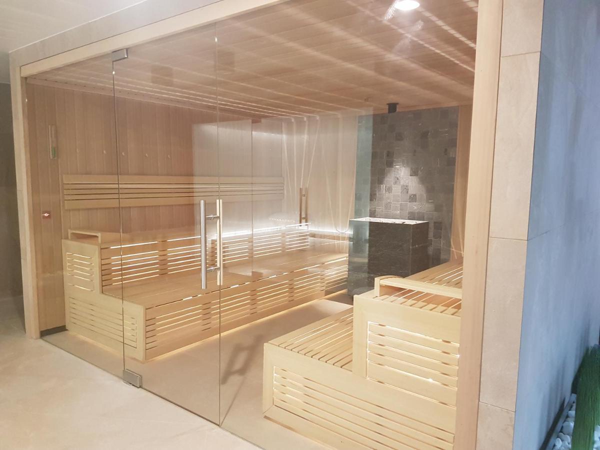 Apartament Baltyk Nadmorskie Tarasy Z Parkingiem Kolobrzeg Luaran gambar